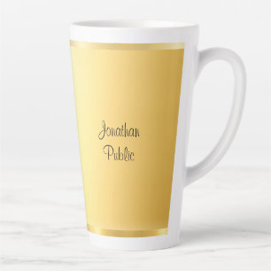 Taza De Café Latte Elegante Faux Gold Moderno Script manuscrito