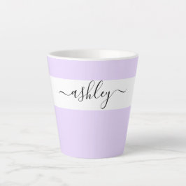 Taza De Café Latte Elegante nombre en Lavanda de Tipografía de Script