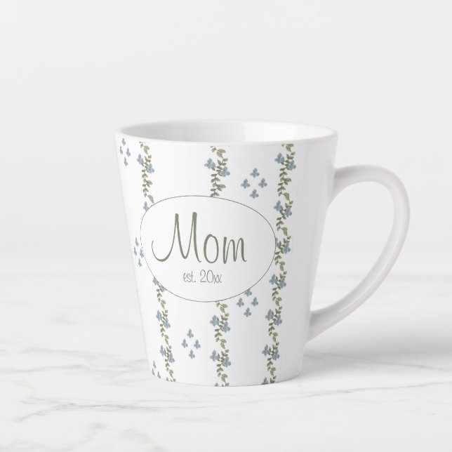 Taza De Café Latte Elegante Personalizado "Mamá, est. 20xx" Simple Fl (Derecha)