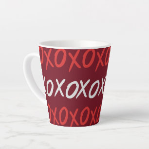 Taza De Café Latte Elegantes abrazos y besos XOXO de Borgoña