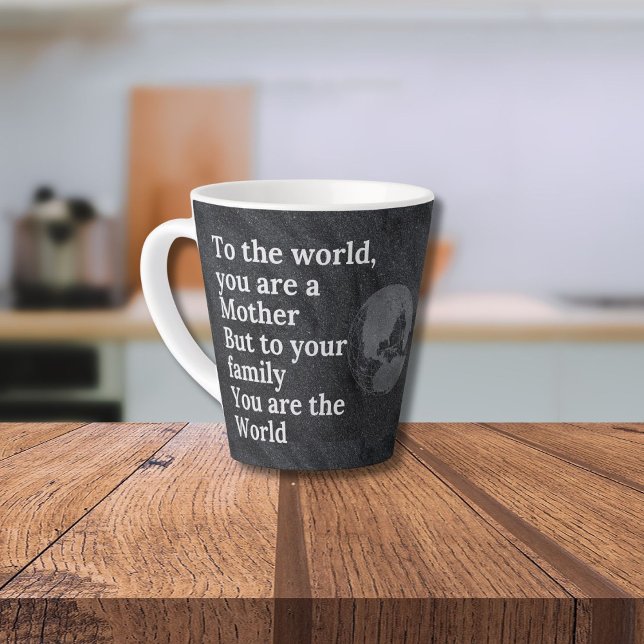 Taza De Café Latte Eres nuestra madre mundial (Subido por el creador)