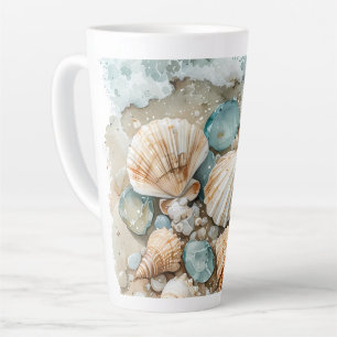 Taza De Café Latte Escena de conchas de agua costeras al aguarela con