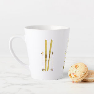 Taza De Café Latte Esquíes De Oro Y Pollos Ilustracion de esquí de
