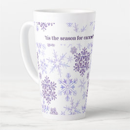 Taza De Café Latte Esta es la temporada de .. Personalizado Snowflake