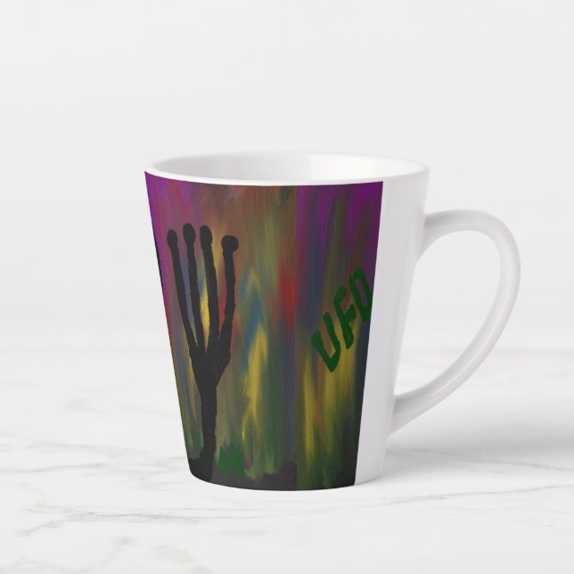 Taza De Café Latte extraterrestre (Derecha)