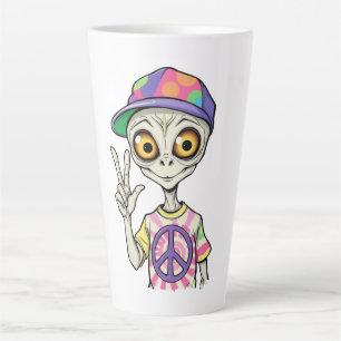 Taza De Café Latte Extraterrestre muestra la Señal de Paz con la Mano