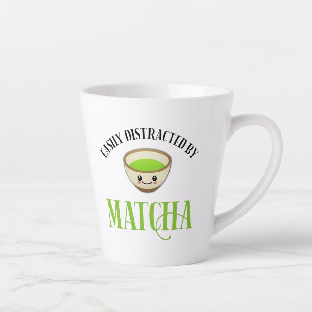 Taza De Café Latte Fácilmente Distrado Por Matcha (Derecha)