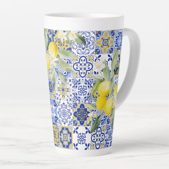 Taza De Café Latte Flora mediterránea Citrus Lemon Latte Mug (Ángulo derecho)