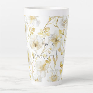 Taza De Café Latte Flores blancas doradas bonitas