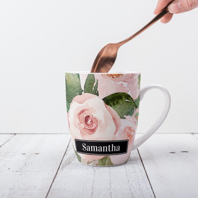 Taza De Café Latte Flores y nombre de color rosa pastel moderno (Subido por el creador)