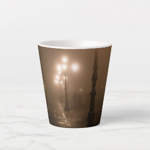 Taza De Café Latte Foggy Piazza San Marco, Venecia