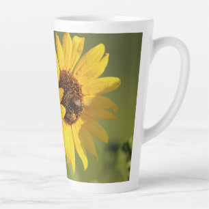 Taza De Café Latte Fotografía de girasoles silvestres amarillos suave