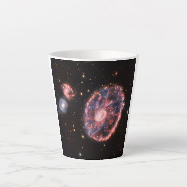 Taza De Café Latte Galaxia de volantes, telescopio espacial James Web (Anverso)