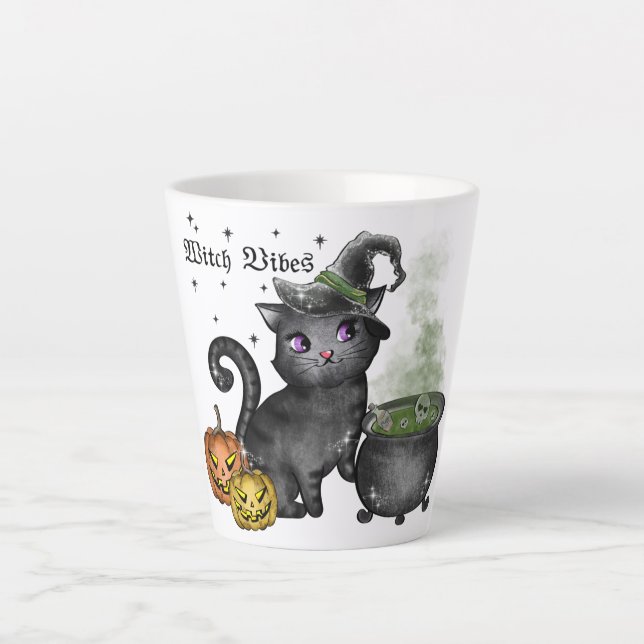 Taza De Café Latte Gato negro de bruja | Vibes de bruja (Anverso)