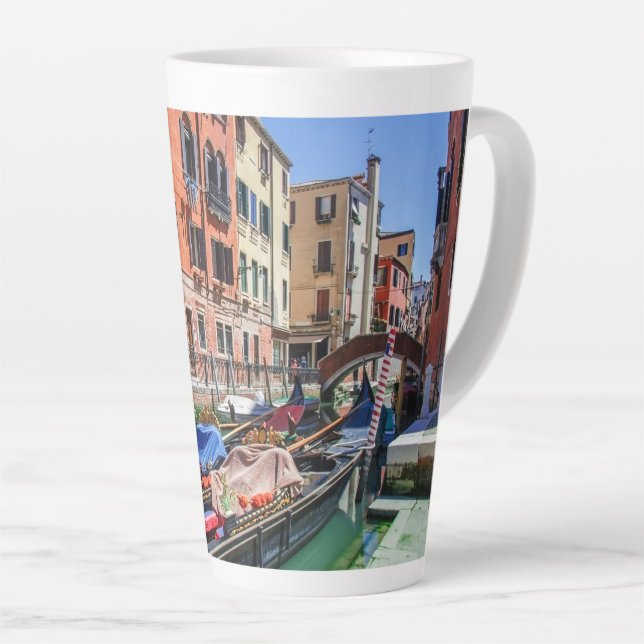 Taza De Café Latte Góndola tradicional de Venecia (Ángulo derecho)