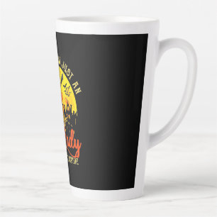 Taza De Café Latte Halloween con la anciana