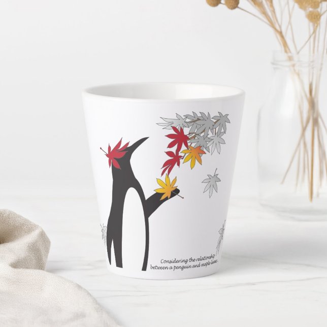 Taza De Café Latte Hojas de arce otoñales y pingüino gracioso (Subido por el creador)