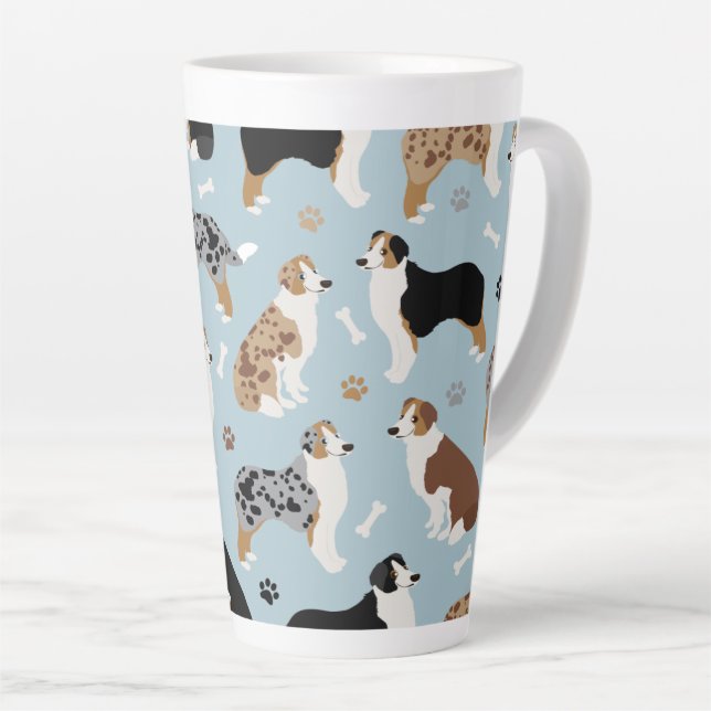 Taza De Café Latte Huesos y patas de pastor australianos latte Mug (Ángulo derecho)