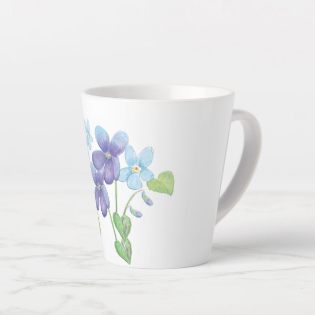 Taza De Café Latte Ilustracion de flores violetas silvestres (Ángulo derecho)