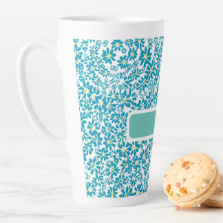Taza De Café Latte Inicial de Flor de Margarita Personalizada Moderna