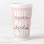 Taza De Café Latte Inspiración en tu cita de motivación de Voice Matt<br><div class="desc">Inspiración en tu cita de motivación de Voice Matter</div>