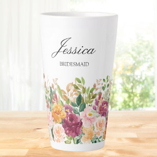 Taza De Café Latte Jardín de Rosas de Acuarela con Monograma Elegante
