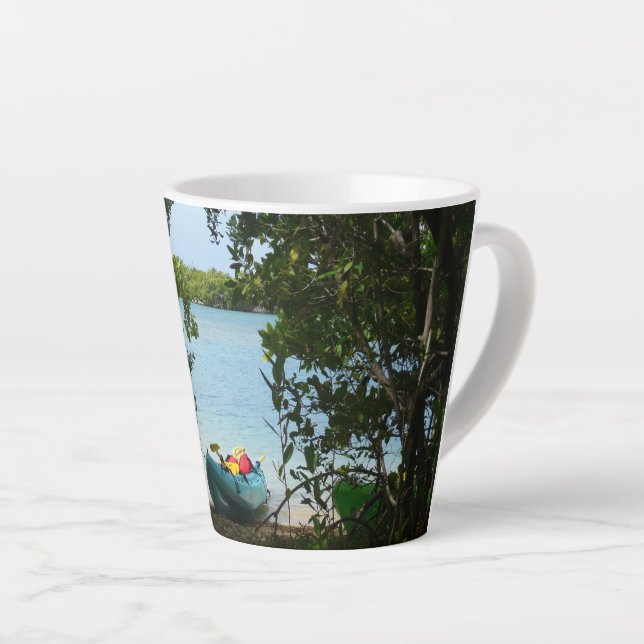 Taza De Café Latte Kayak en St. Thomas Islas Vírgenes Estadounidenses (Ángulo derecho)