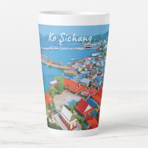 Taza De Café Latte Ko Sichang, Tailandia - Vista del puerto vibrante
