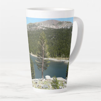 Taza De Café Latte Lago Tenaya en el Parque Nacional Yosemite