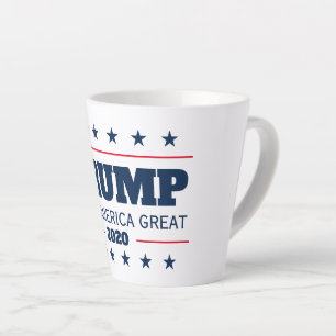 Taza De Café Latte Las elecciones de Donald Trump 2020 mantienen a Es