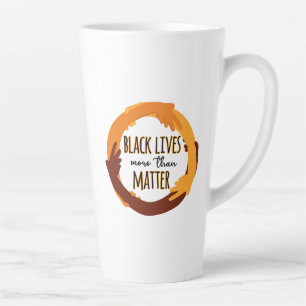 Taza De Café Latte Las vidas negras son más que importantes