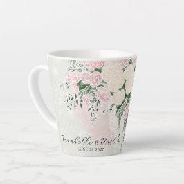 Taza De Café Latte Lazo de rubor y ramo pequeño de glicina de rosa