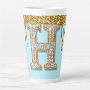 Taza De Café Latte Letra H de diamante de lujo sobre fondo de purpuri