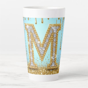 Taza De Café Latte Letra M de diamante de lujo sobre fondo dorado bri