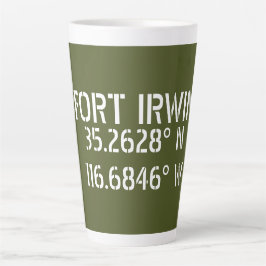 Taza De Café Latte Longitud de Fort Irwin Latitude