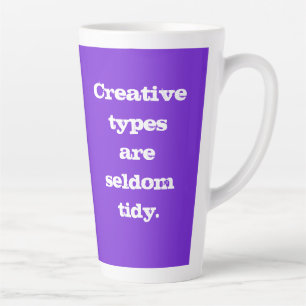 Taza De Café Latte Los tipos creativos rara vez son mareados - Purple