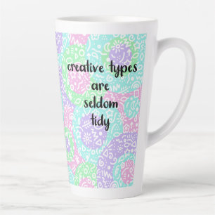 Taza De Café Latte Los tipos creativos rara vez son maricas tonterías