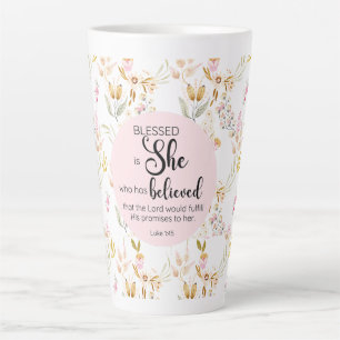 Taza De Café Latte Luke 1:45 Bendita es su floral rosa acuarela