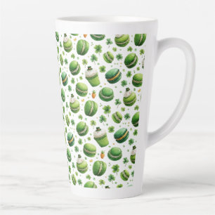 Taza De Café Latte Macarón de Acuarela del Día de San Patricio y Tréb