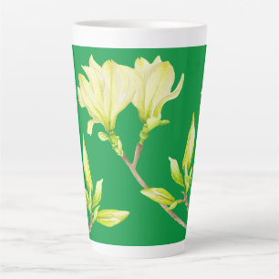 Taza De Café Latte Magnolias amarillas en una gran taza de latte