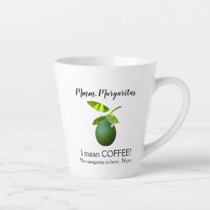 Taza De Café Latte Margarita en su copa