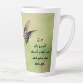 Taza De Café Latte Mariposa con verso sobre la fuerza de Dios