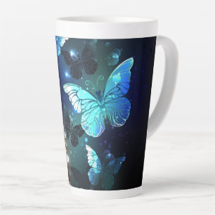 Taza De Café Latte Mariposa nocturna fluida