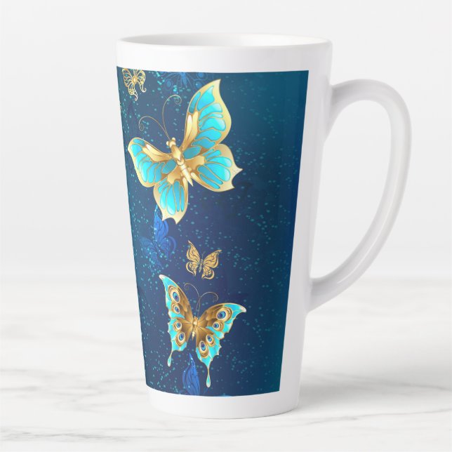 Taza De Café Latte Mariposas doradas sobre fondo azul (Derecha)