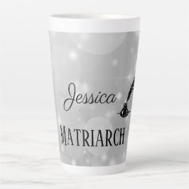 Taza De Café Latte Matriarata personalizada de tinta plateada