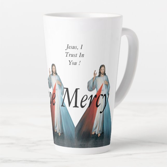 Taza De Café Latte Merced Divina (Ángulo derecho)
