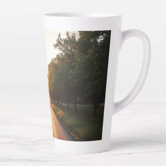 Taza De Café Latte Minimal Silhouette Latte Mug (Derecha)