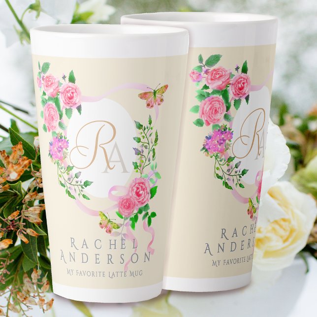 Taza De Café Latte Moda de cinta rosa rosada Monograma Beige Latte Mu (Pink Rose Monogram Latte Mug.)