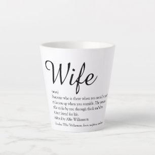 Taza De Café Latte Moda Script Wife Definición Diversión en blanco y