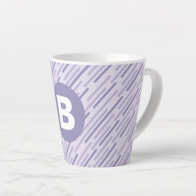 Taza De Café Latte Modern Lilac Purple Diagonal Stripes Monogram (Ángulo derecho)